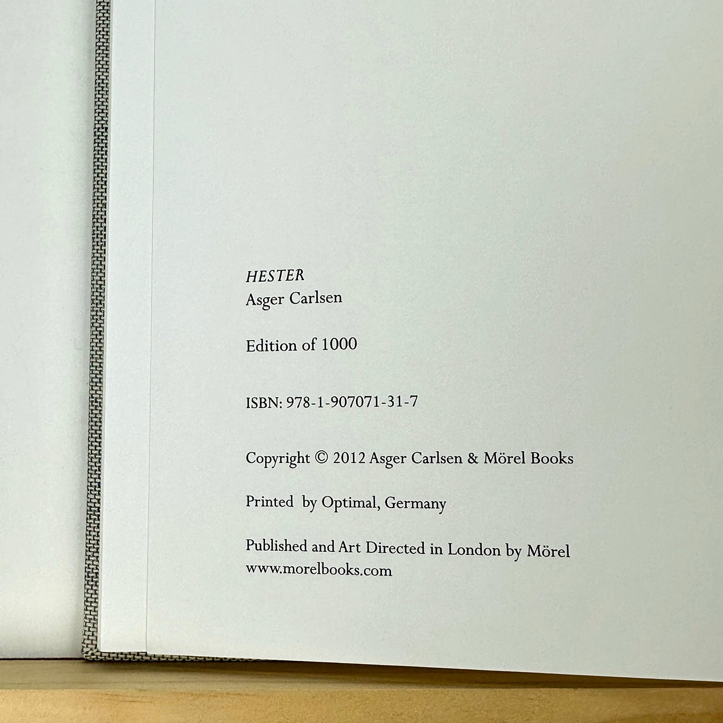 Hester by Asger Carlsen