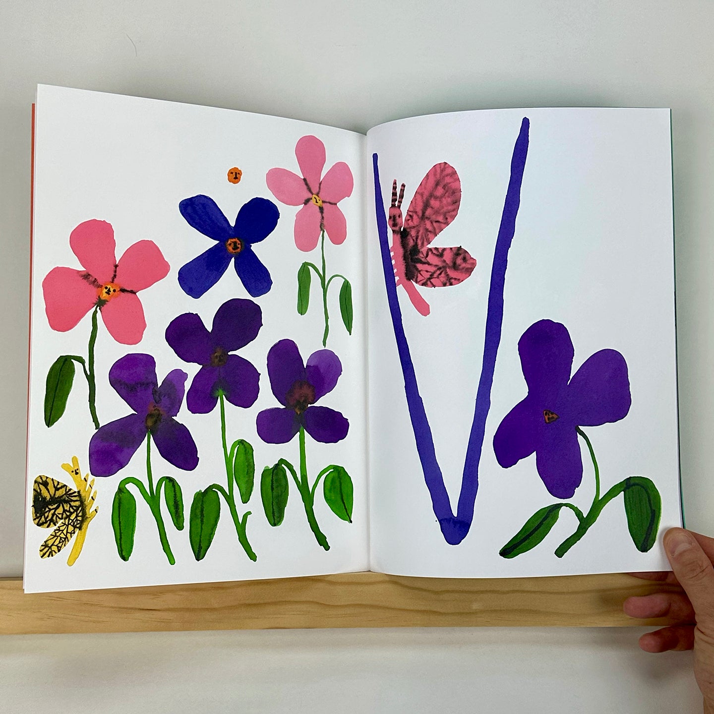 FLORA-Z, Volume 1 edited by Georgia Hilmer